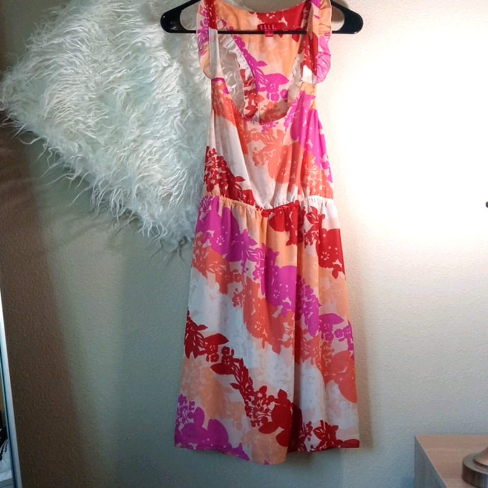 Floral summer dress in new condition